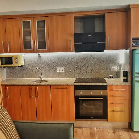 Апартаменты Precioso Apartamento Centrico Platja Daro Apolo *